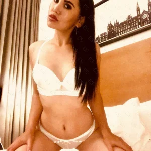 Belinda 4