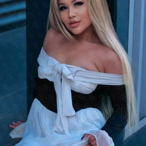 Danika 3