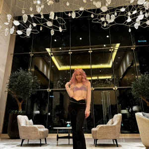 Dominique 3