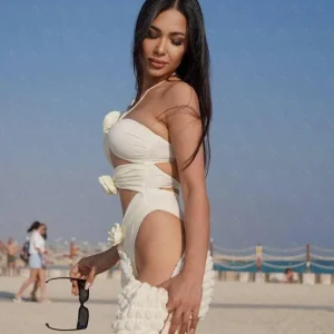 Ella 5
