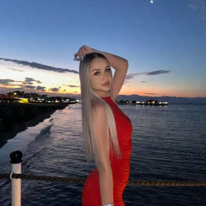 Elle 4