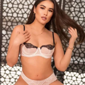 Karina 2