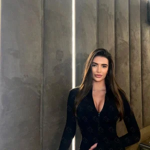 Karlie 4