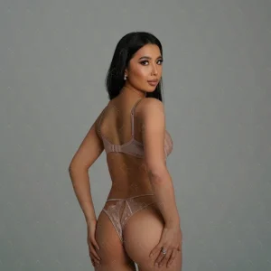 Keyla 4