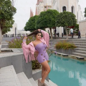 Korina 7