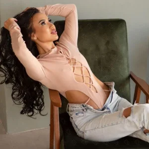 Leandra 3