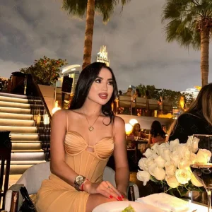 Leandra 4