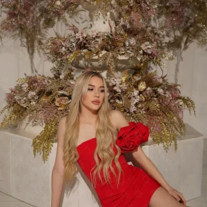 Nela 2