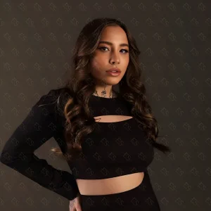 Nikisha 5