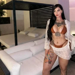 Reina 4