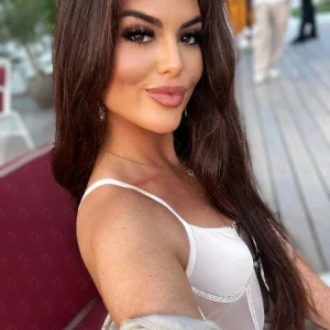 Rhoda 4