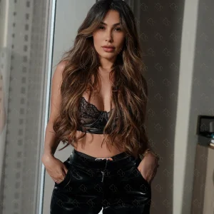 Yasmina 9