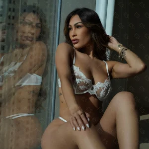 Yasmina 7