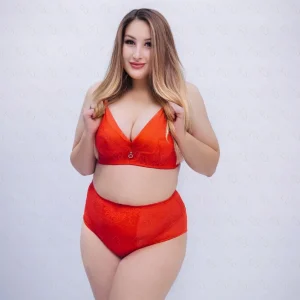 Zaliyah 6